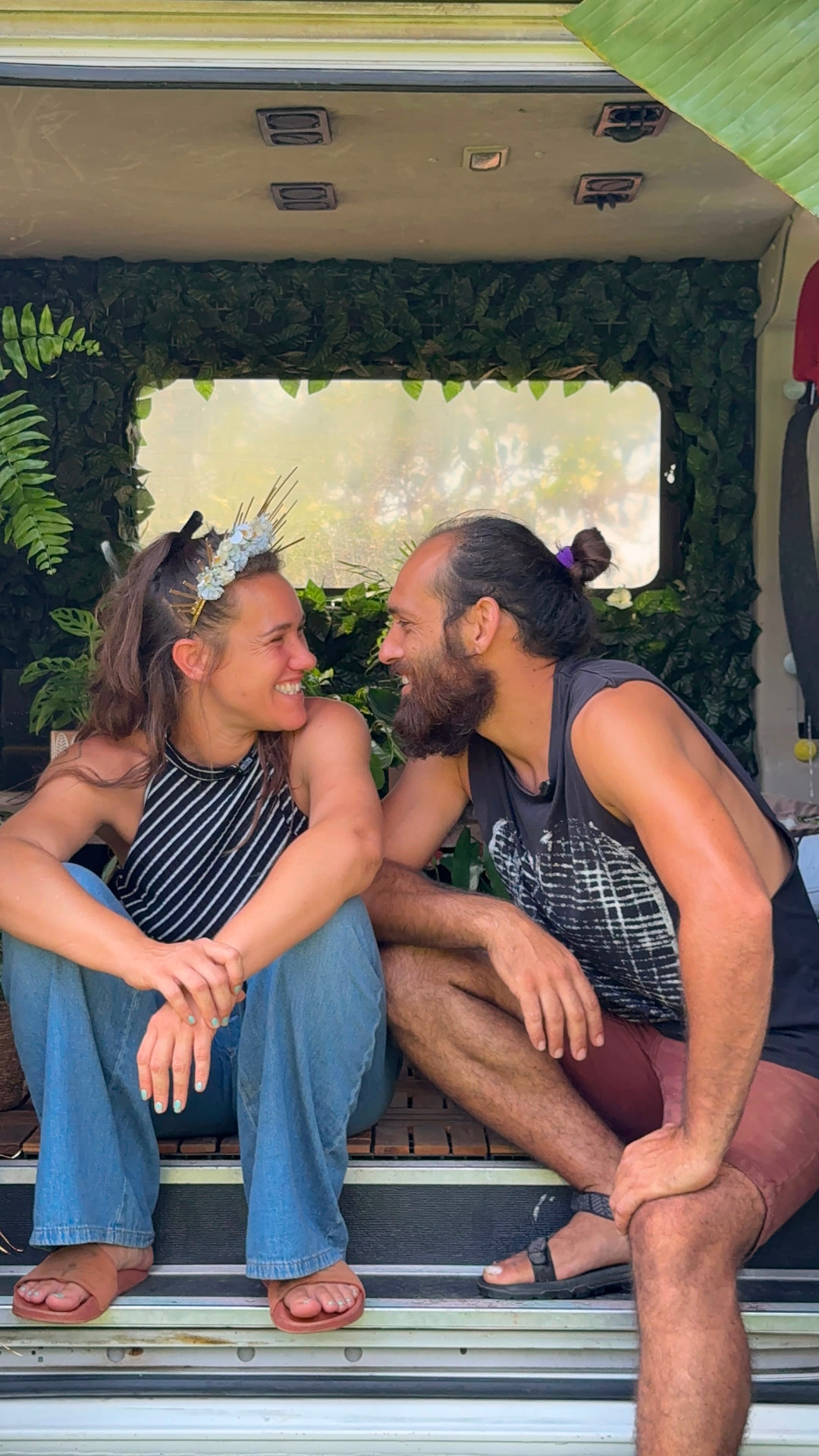 אילאיל ואופיר בגינה שלנו